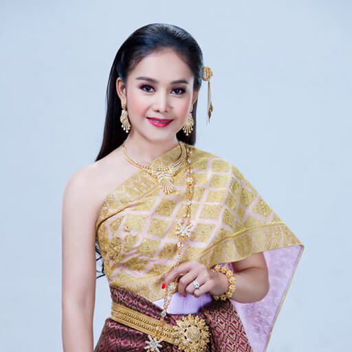 អឿន ស្រីមុំ