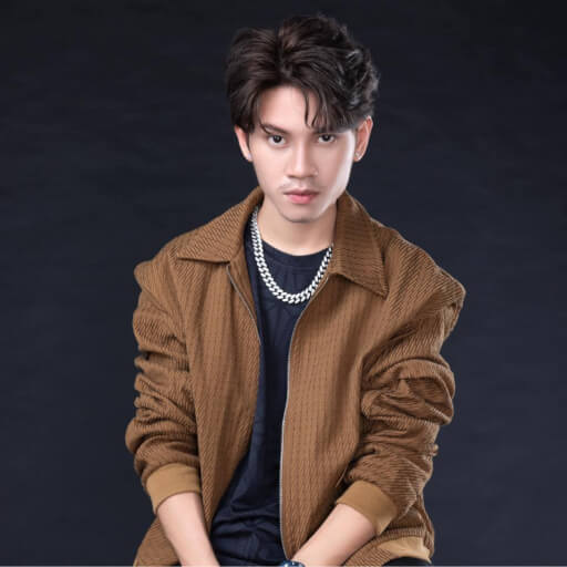 នាង ដាវីន