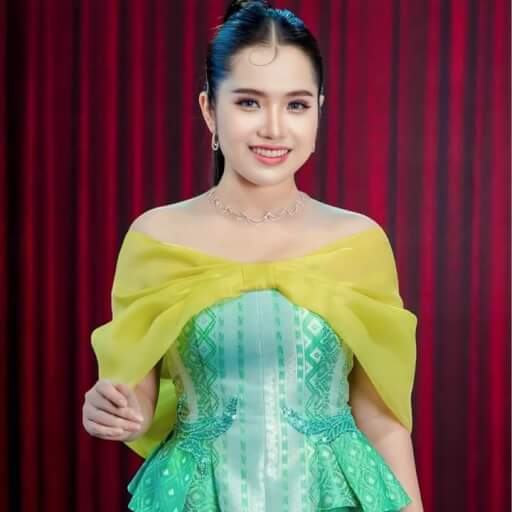 មាស នីតា