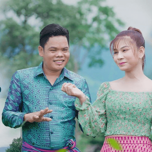 ប៊ុន ជំនោរ និង ស៊ាន រ៉ូហ្សា